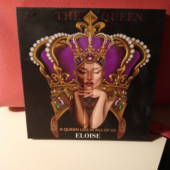 Eloise Beauty The Queen Eye Shadow Palette - Picture 2 of 4